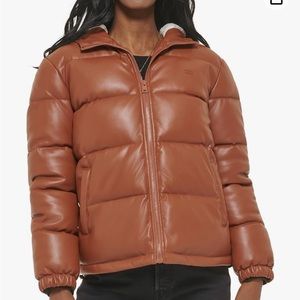 Levi’s Vegan Leather Quilted Hooded Puffer, Camel, Large